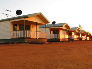 Longreah Tourist Park Family Cabin